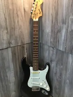 FENDER SQUIER STRATOCASTER (MADE IN CHINA) (PSL032730)