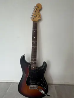 FENDER USA STRATOCASTER
