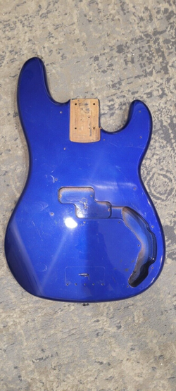 SQUIER BY FENDER PRECISION BASS, P-BASS REPLACEMENT GUITAR BODY BLUE