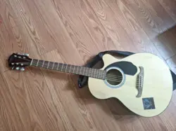 ACOUSTIC GUITQR