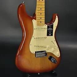 FENDER AMERICAN PROFESSIONAL II STRATOCASTER MAPLE SIENNA SUNBURST #GG68X