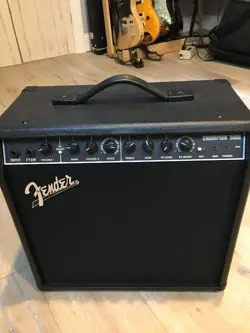 FENDER CHAMPION 50XL GUITAR AMPLIFIER WITH 12