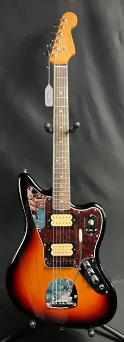 FENDER KURT COBAIN JAGUAR ELECTRIC GUITAR 3-TONE SUNBURST W/ CASE