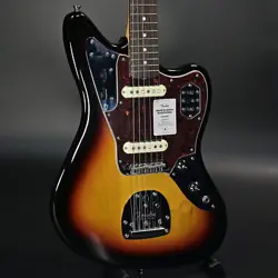 FENDER TRADITIONAL 60S JAGUAR 3-COLOR SUNBURST