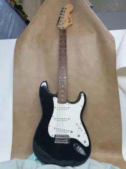 SQUIER STRAT BY FENDER ELECTRIC GUITAR, BLACK