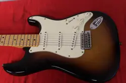 FENDER STRATOCASTER  SUNBURST ELECTRIC GUITAR  MEXICO 2014-2015
