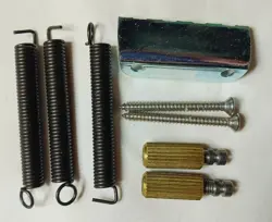 TREMOLO BRIDGE ASSEMBLY