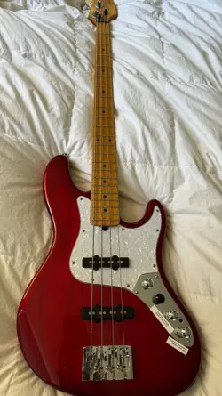 DELUXE JAZZ BASS.