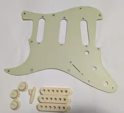 PICKGUARD AGED PICKUP