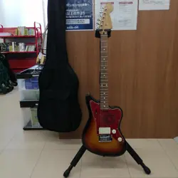 FENDER JAPAN JM-CHAMP JAZZMASTER BUILT-IN AMPLIFIER ELECTRIC MINI GUITAR USED