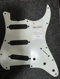 GENUINE FENDER PICKGUARD FOR STRAT