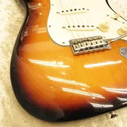 FENDER AMERICAN VINTAGE 1962 STRATOCASTER