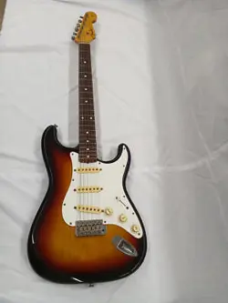 FENDER JAPAN ST62-50 ELECTRIC GUITAR-01