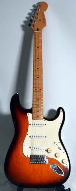 FENDER STRATOCASTER ELECTRIC GUITAR MIM GREAT CONDITION PRO SETUP SOFT CASE.