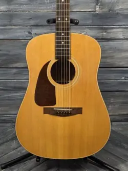 FENDER LEFT-HANDED F-210
