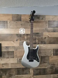 FENDER STRATOCASTER BOXER