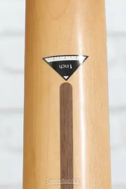 BLONDE WITH ROSEWOOD