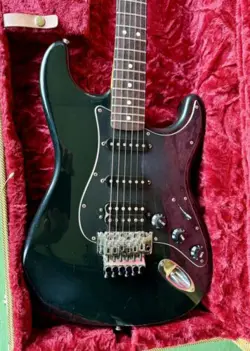 /2003FENDER