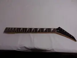 SHARK FIN INLAY
