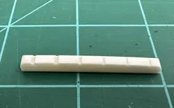 BOTTOM SLOTTED BLEACHED