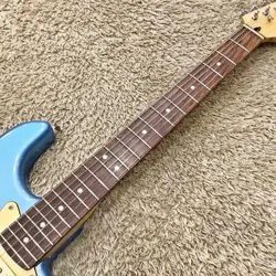 STANDARD STRATOCASTER LPB