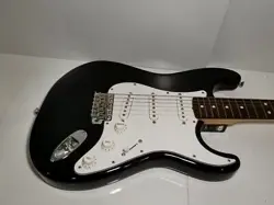 [USED ELECTRIC GUITAR