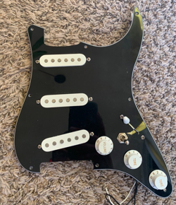 PICKGUARD SC