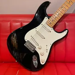 USED FENDER CUSTOM SHOP  1956 STRATOCASTER NOS BLACK 2001 R17562 ELECTRIC GUITAR