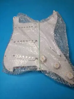 PICKGUARD VINTAGE PREWIRED