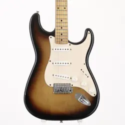 SQUIER BY FENDER STANDARD STRATOCASTER MAPLE SUNBURST