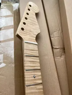 21 FRET ROASTED FLAME MAPLE ELECTRIC GUITAR NECK FOR FENDER ST START REPLACEMENT
