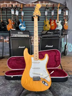 FENDER STRATOCASTER NATURAL 1974 VINTAGE ELECTRIC GUITAR