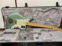 AMERICAN PROFESSIONAL II JAZZMASTER MYSTIC SURF GREEN FENDER       USA NO.YG932