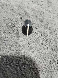 VINTAGE FENDER AMP  REPLACEMENT BLACK KNOB W/ WHITE POINTER PRINCETON CHORUS