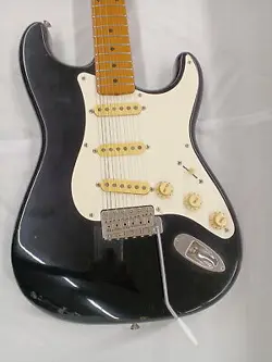 FENDER JAPAN ST54 USED 1991 ASH BODY MAPLE NECK MAPLE FINGERBOARD