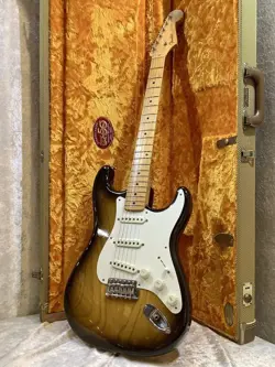 54 STRAT CLOSET