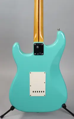 STRAT SEAFOAM GREEN