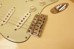 FENDER VINTERA II 60S STRATOCASTER