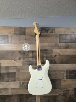 FENDER KOREA SQUIRE