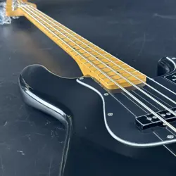 FENDER PLAYER II JAZZ BASS BLACK
