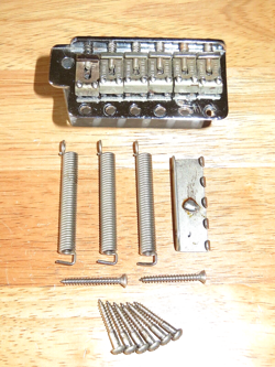 FENDER 1982 USA CHROME AMERICAN VINTAGE 57/62 STRATOCASTER TREMOLO BRIDGE