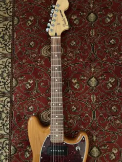FENDER PLAYER MUSTANG