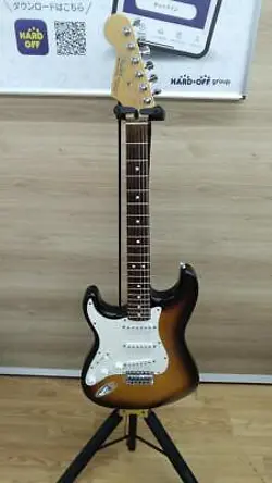 STRATOCASTER LEFTY USED