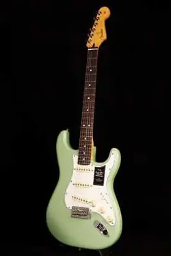 FENDER PLAYER II STRATOCASTER ROSEWOOD FINGERBOARD BIRCH GREEN  S N MXS2401929