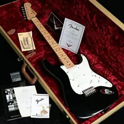 FENDER CUSTOM SHOP ERIC CLAPTON BLACKIE STRATOCASTER 2001 3.59KG