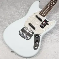 FENDER AMERICAN PERFORMER MUSTANG  SATIN SONIC BLUE