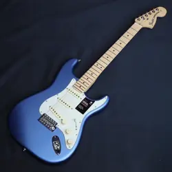 FENDER AMERICAN PERFORMER STRATOCASTER   SATIN LAKE PLACID BLUE