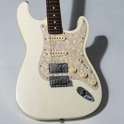 FENDER MADE IN JAPAN MODERN STRATOCASTER HSS OLYMPIC PEARL USED