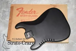 FENDER 60S ORIGINAL STRATOCASTER BODY-GUARD BLACK MINT CONDITION ELECTRIC GUITAR
