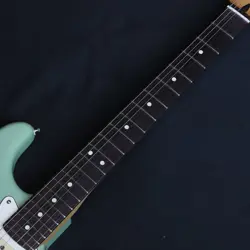FENDER PLAYER II STRATOCASTER ROSEWOOD FINGERBOARD BIRCH GREEN
